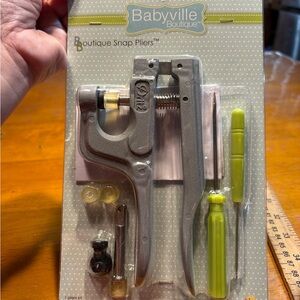 Dritz 35039 Babyville Boutique Snap Pliers kit